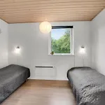 Dom wakacyjny Luukas - 150m From The Sea By Interhome